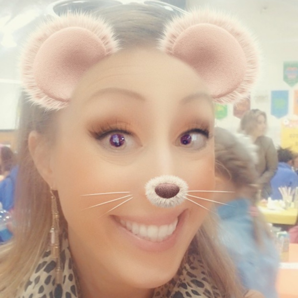 Meet your Posher, Stephanie